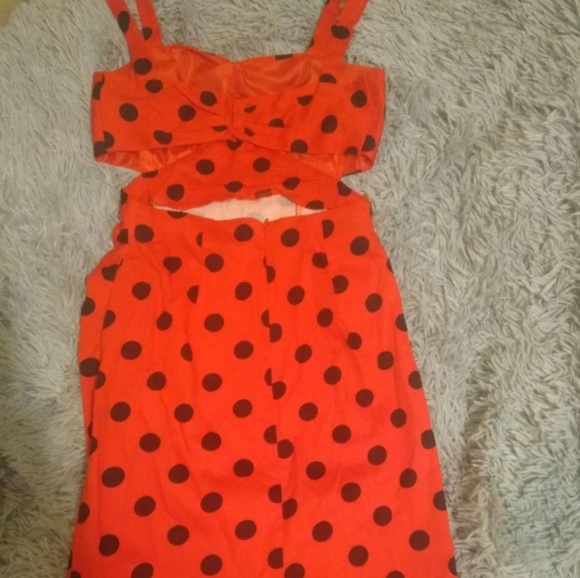 VINTAGE | Red/Black Polka Dotted Dress! - Picture 6 of 8